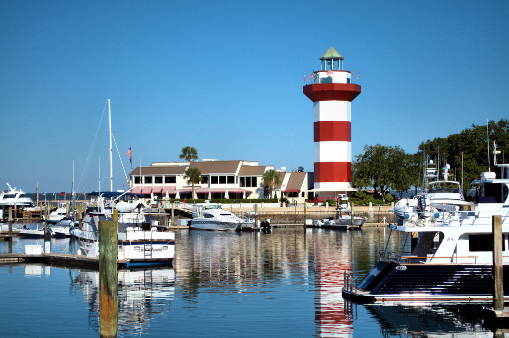 Hilton_Head_Island_lighthouse