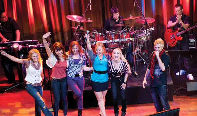 Rising Star at Universal CityWalk: Find your voice with the help of backup  singers and a band